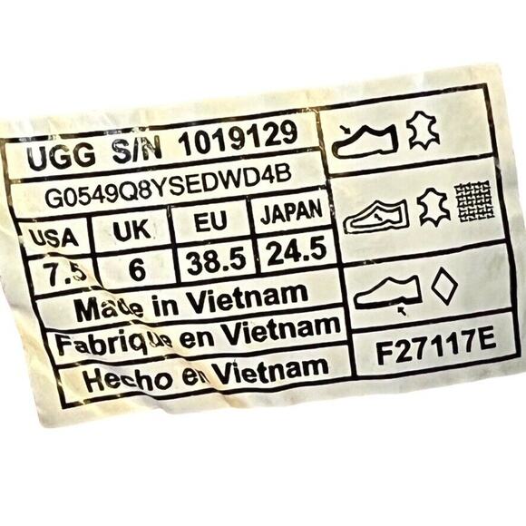 Ugg Australia Womens 1019129 Reid Black Suede Ankle Boots Moccasins Booties 7.5 - Picture 3 of 16